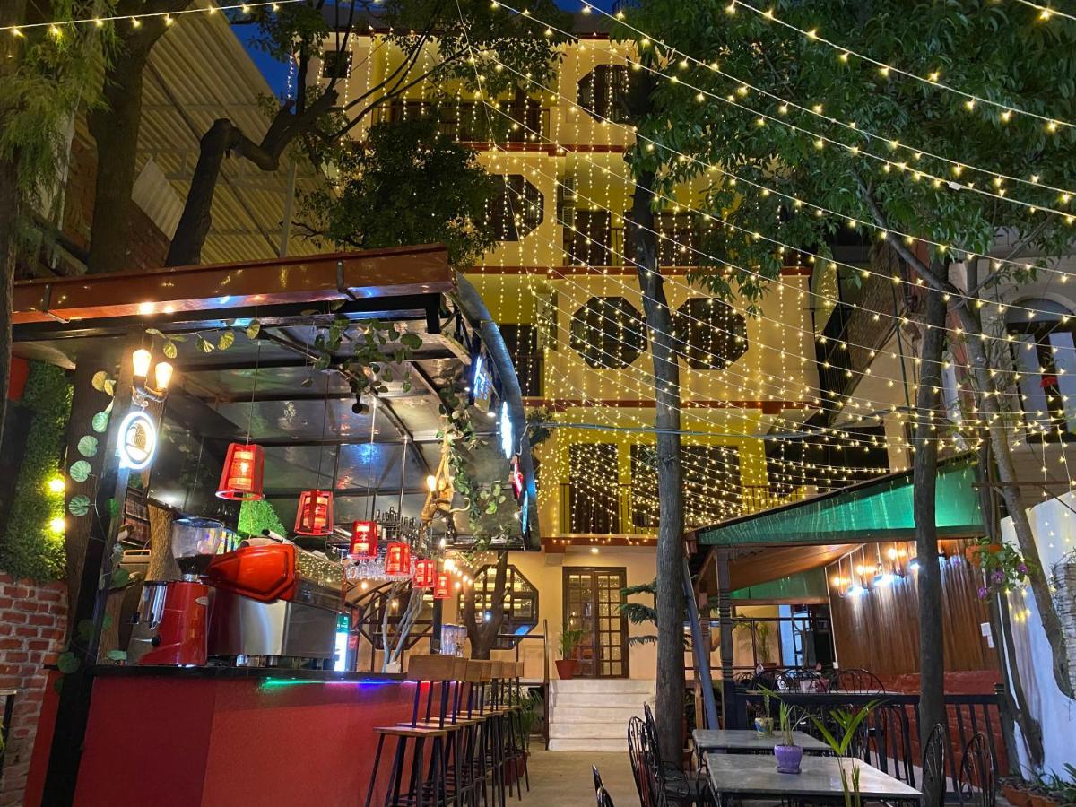 Hotel Pala Kathmandu Ngoại thất bức ảnh
