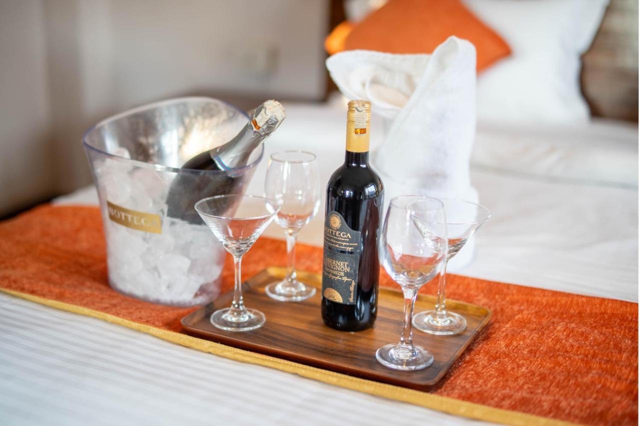 Hotel Pala Kathmandu Ngoại thất bức ảnh